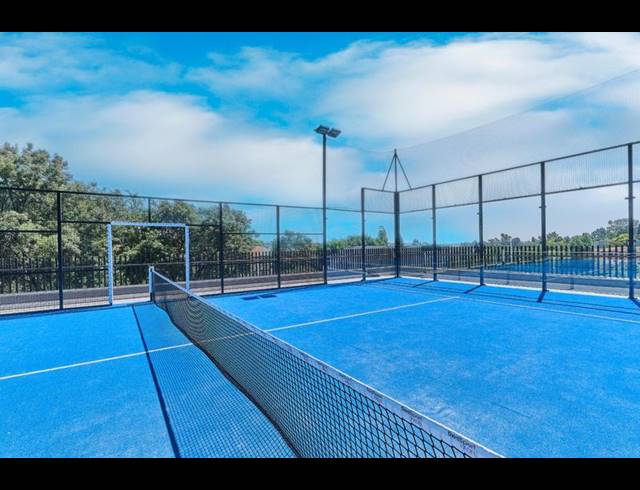 1 BEDROOM PROPERTY TO RENT IN HYDE PARK